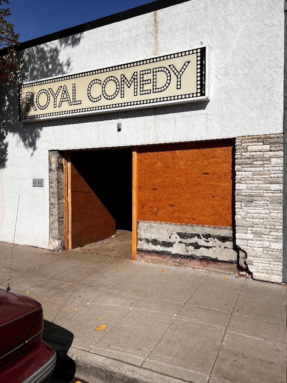 809 Mainstreet after renovation - new paint and windows make the space more appealing